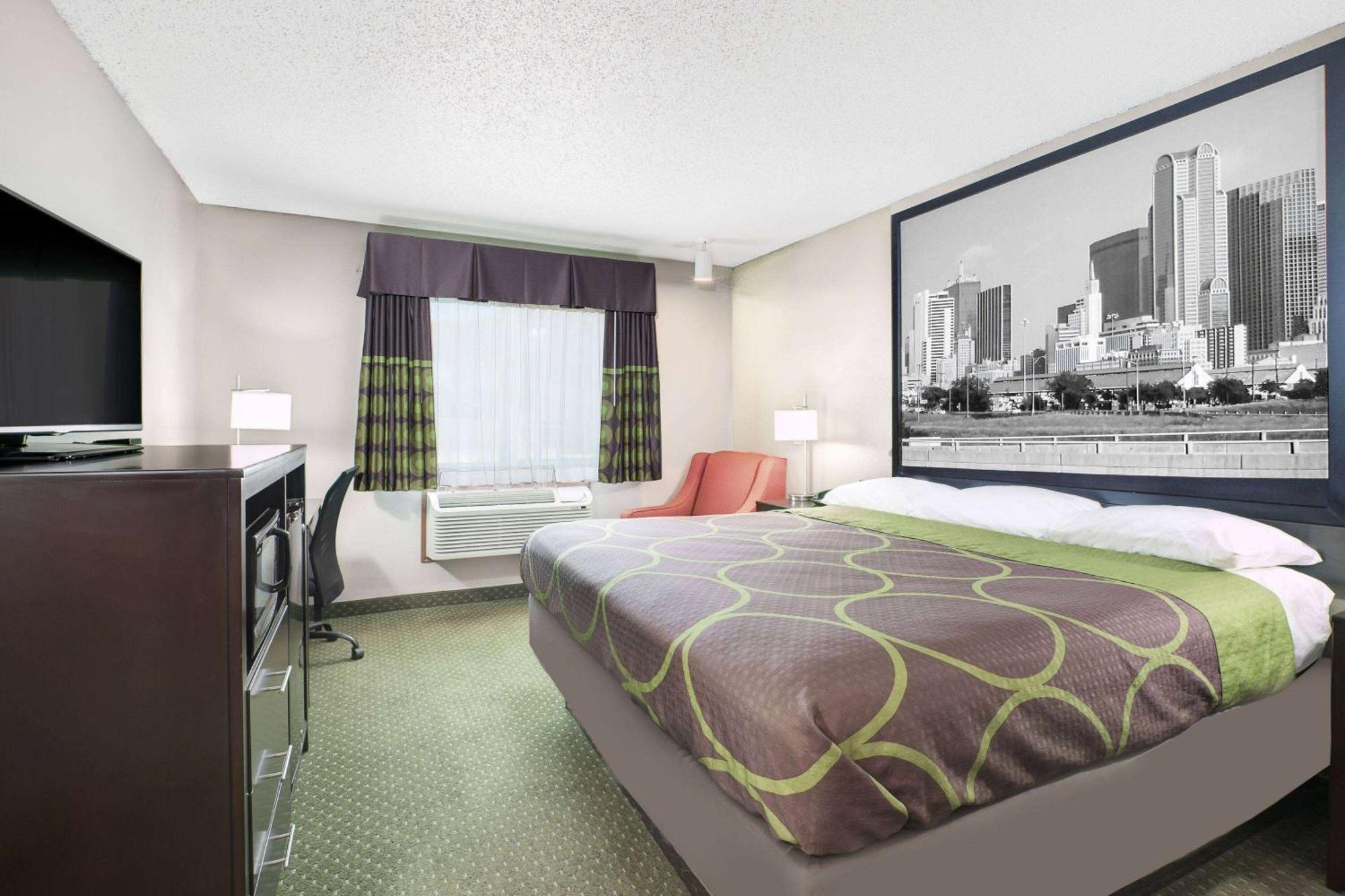 Мотель Super 8 By Wyndham Bedford Dfw Airport West Экстерьер фото
