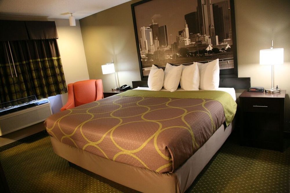 Мотель Super 8 By Wyndham Bedford Dfw Airport West Экстерьер фото
